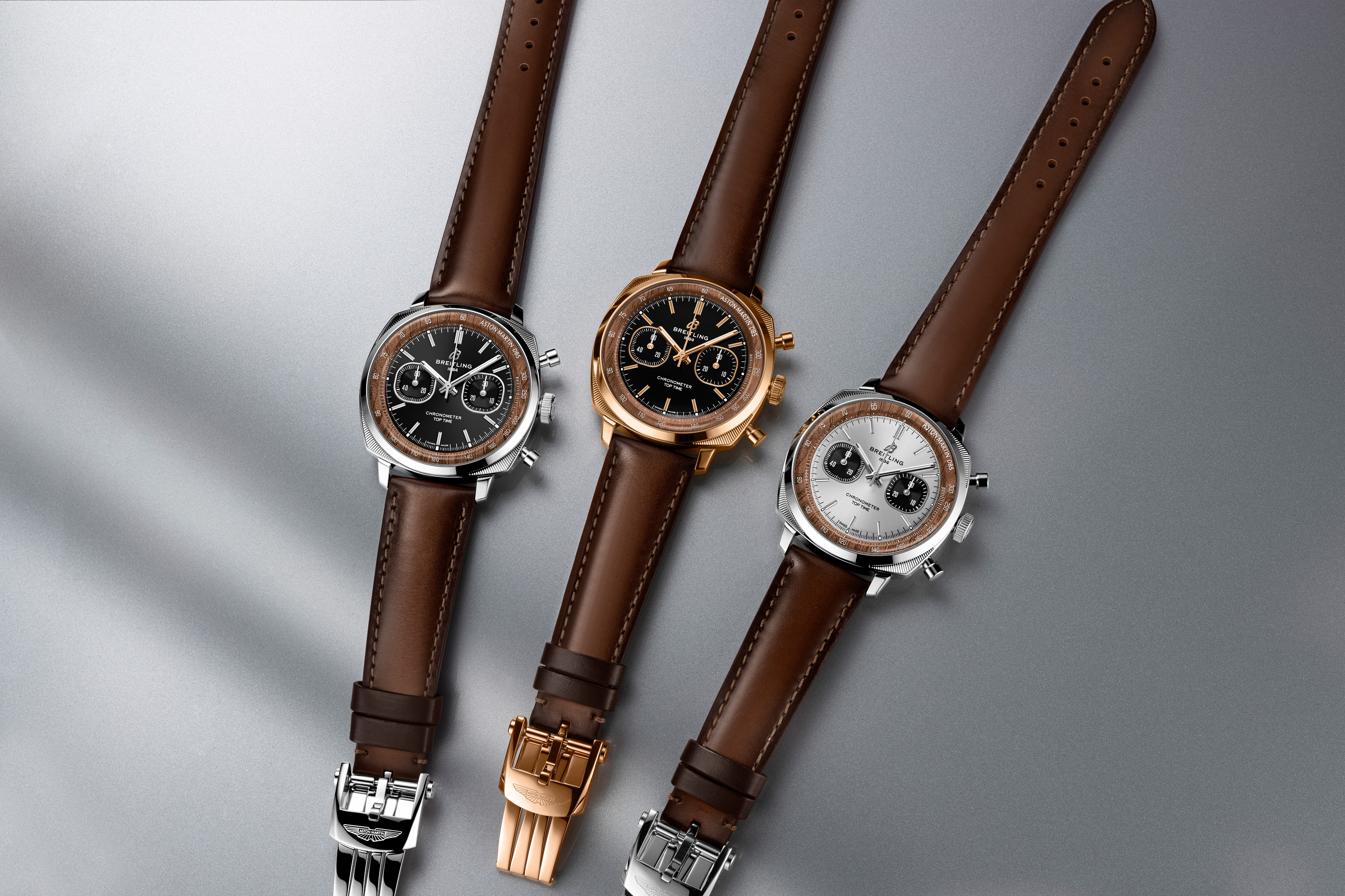 Tiempo, motor y nostalgia: el nuevo Breitling Top Time B01 Tribute to Aston Martin DB5 nos lleva directos a 1965