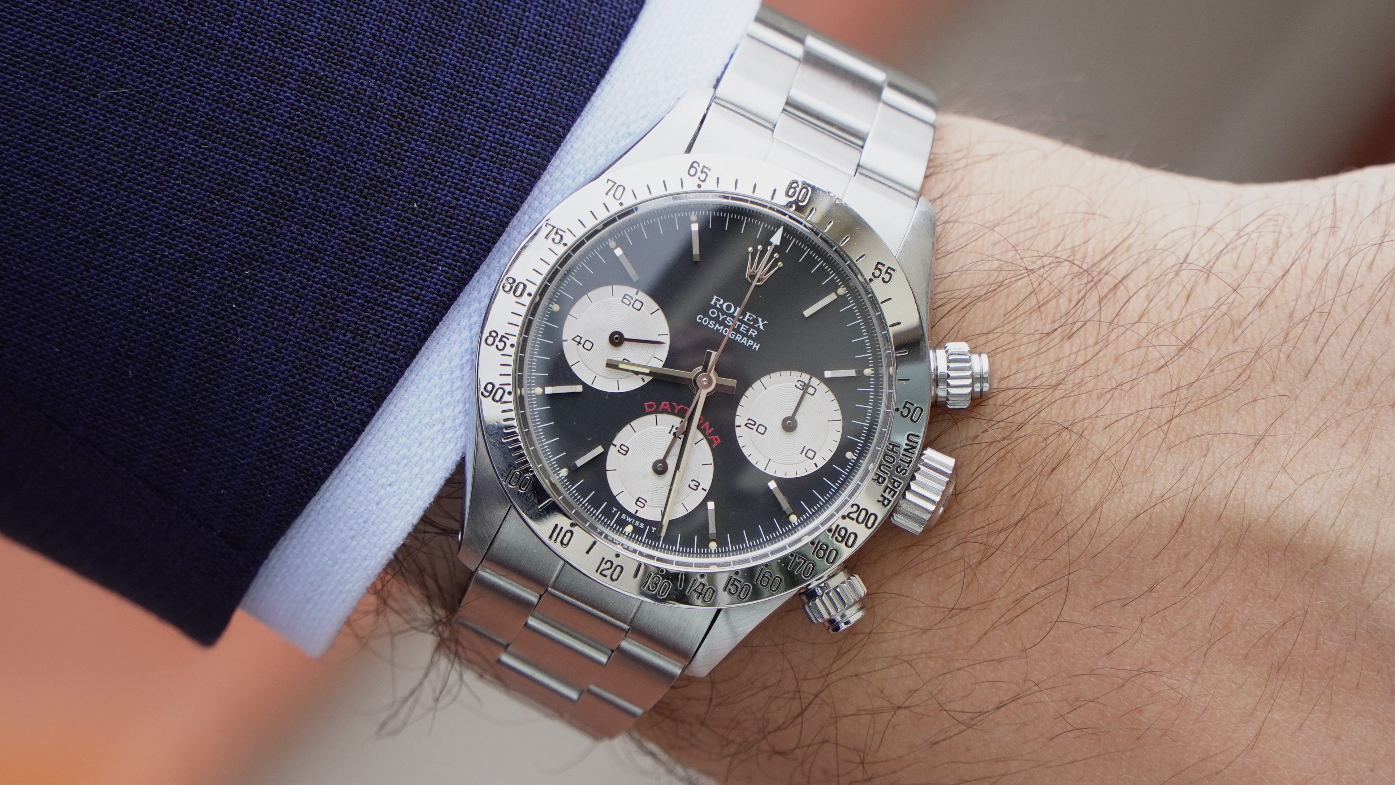 Cirugía de manufactura: el Rolex Cosmograph Daytona (ref. 6265) «Big Red» y la filosofía del Atelier de Restauration